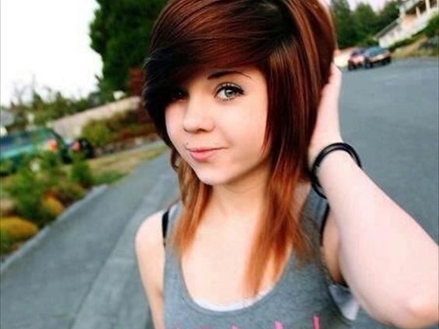 40 Cute Emo Hairstyles For Teens Boys And Girls Buzz 2018