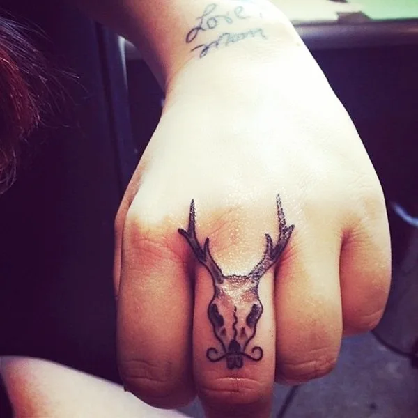 Cute Little Finger Tattoo Ideas1 (15)