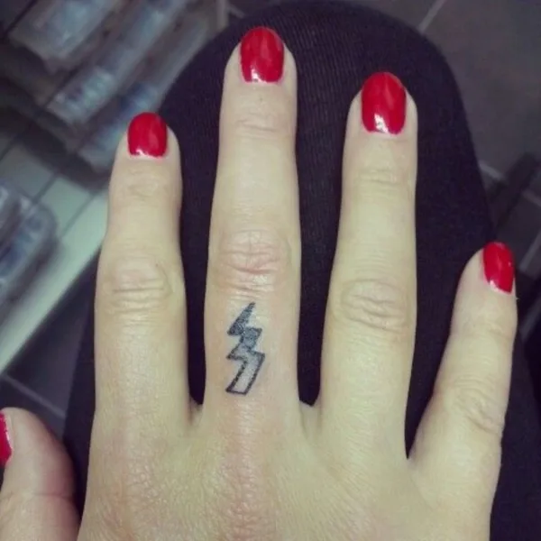 Cute Little Finger Tattoo Ideas1 (23)