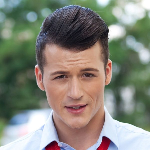 Dashing Hairstyles for Men to Try This Year0021