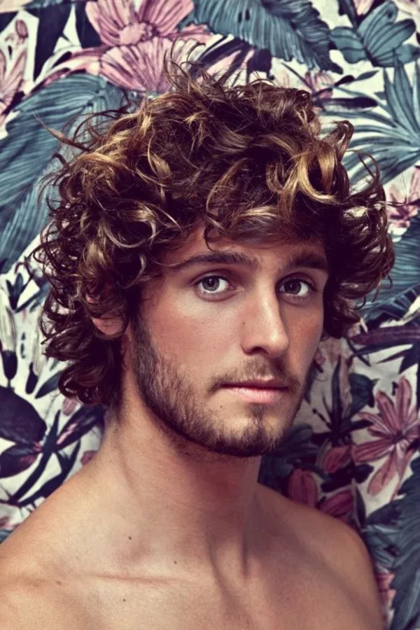 Dashing Hairstyles for Men to Try This Year0171