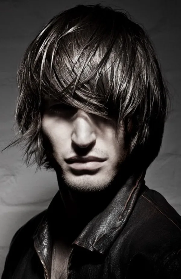 Dashing Hairstyles for Men to Try This Year0221