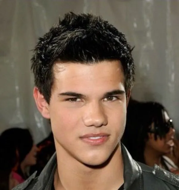 Dashing Hairstyles for Men to Try This Year0341