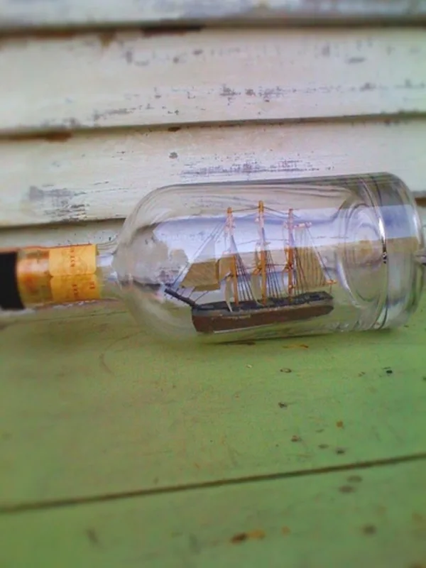 Incredible Ship inside Bottle Art Works0001