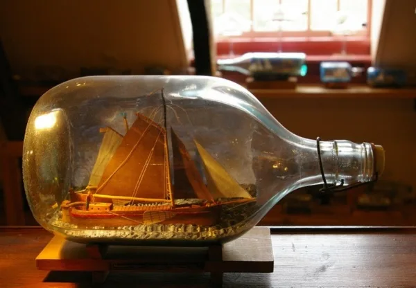 Incredible Ship inside Bottle Art Works0161