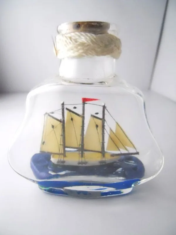 Incredible Ship inside Bottle Art Works0361