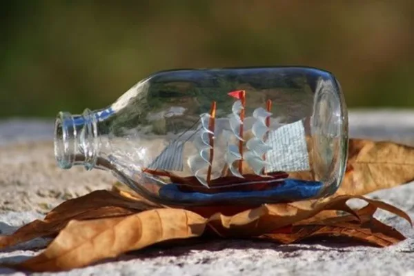 Incredible Ship inside Bottle Art Works0401