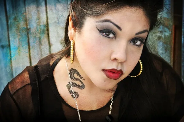 neck tattoos ideas for girls20-020