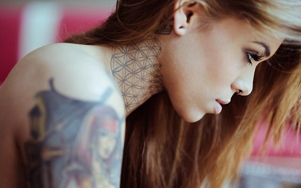 neck tattoos ideas for girls38-038