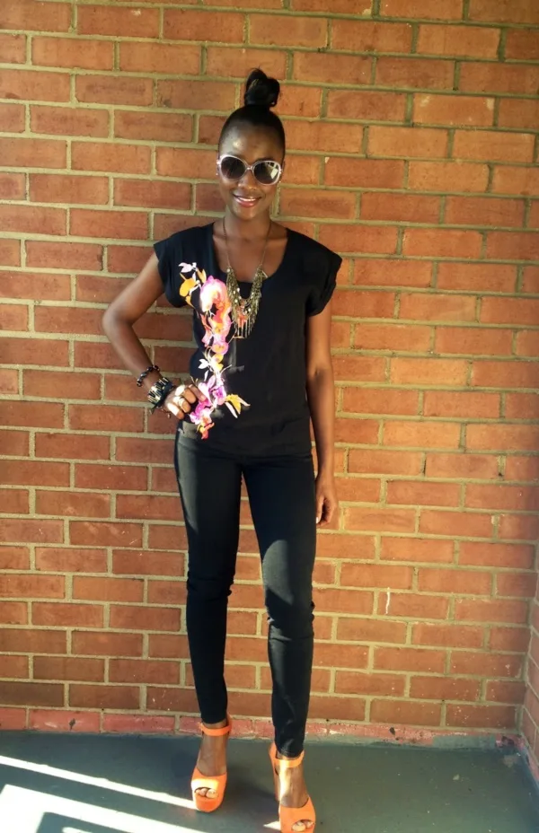 50 Cute Top Knot Bun Hairstyle + Outfit Combos0131