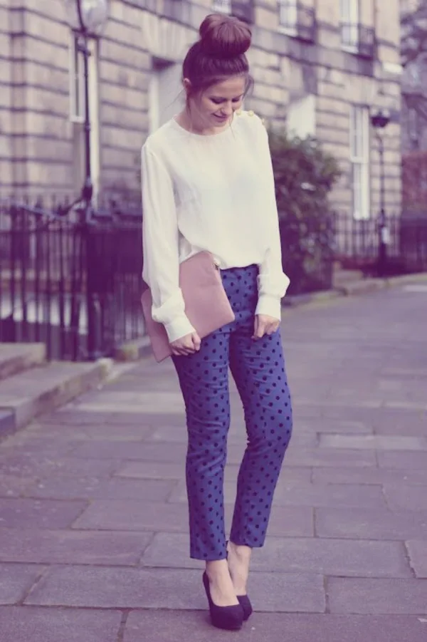 50 Cute Top Knot Bun Hairstyle + Outfit Combos0221