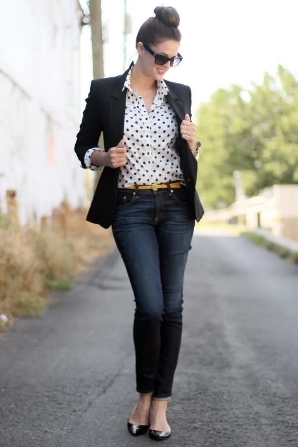 50 Cute Top Knot Bun Hairstyle + Outfit Combos0251