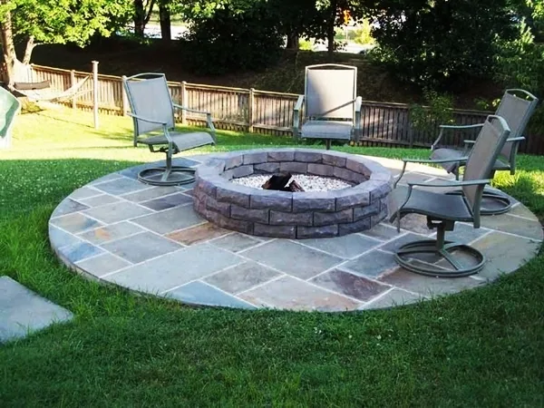 Borderline Genius Backyard Design Ideas (23)