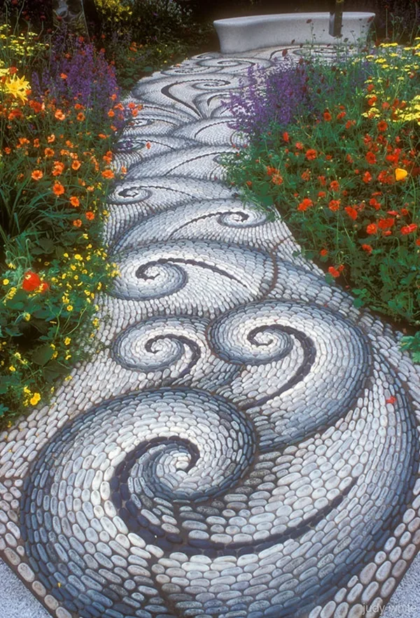 Borderline Genius Backyard Design Ideas (7)