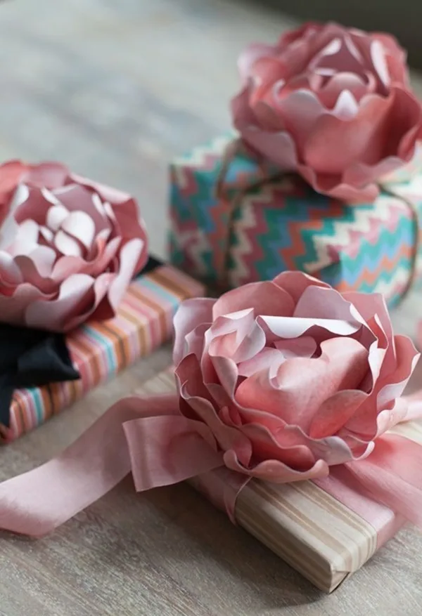 Creative and Useful paper flower Ideas0071