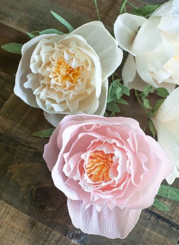 Creative and Useful paper flower Ideas0121