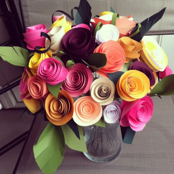 Creative and Useful paper flower Ideas0151