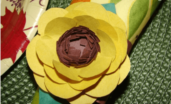 Creative and Useful paper flower Ideas0251