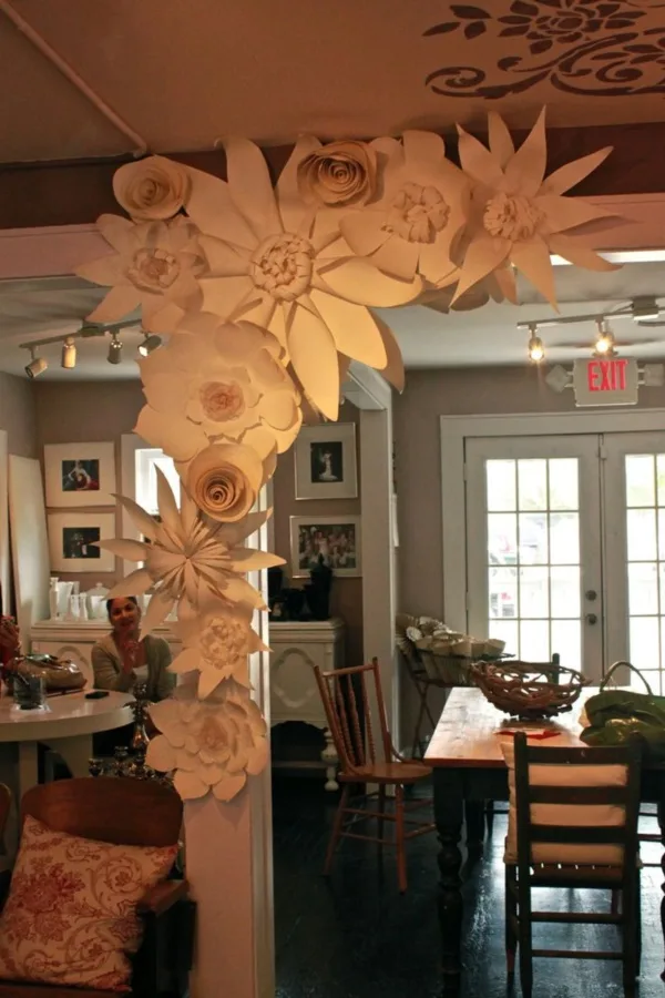 Creative and Useful paper flower Ideas0281