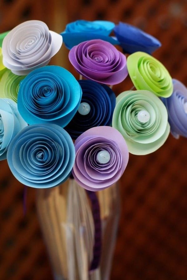 Creative and Useful paper flower Ideas0341