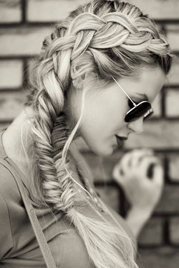 Cute braided hairstyles for long hair (23)