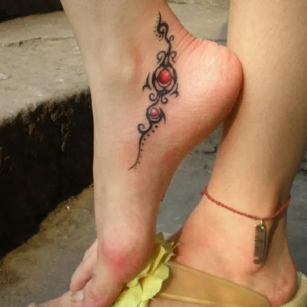 Latest 55 Beautiful Foot Tattoo Designs For Girls0151