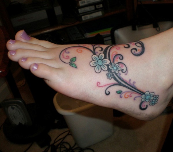 Latest 55 Beautiful Foot Tattoo Designs For Girls0231