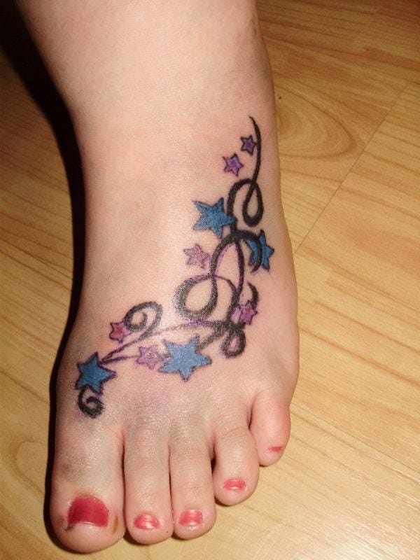 55 Beautiful Foot Tattoo Designs For Girls