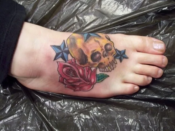 Latest 55 Beautiful Foot Tattoo Designs For Girls0441
