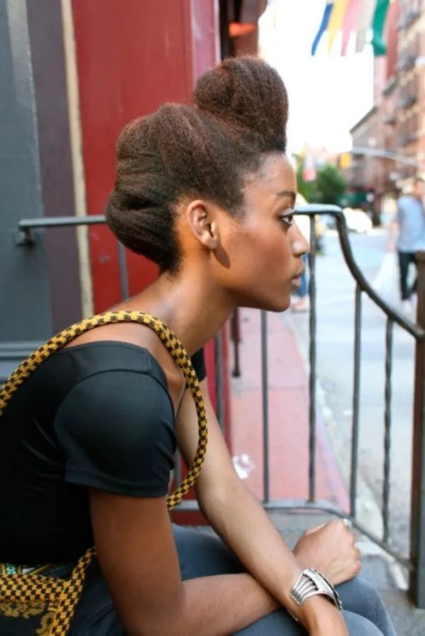 Latest  Hairstyles for Kinky Hair0011