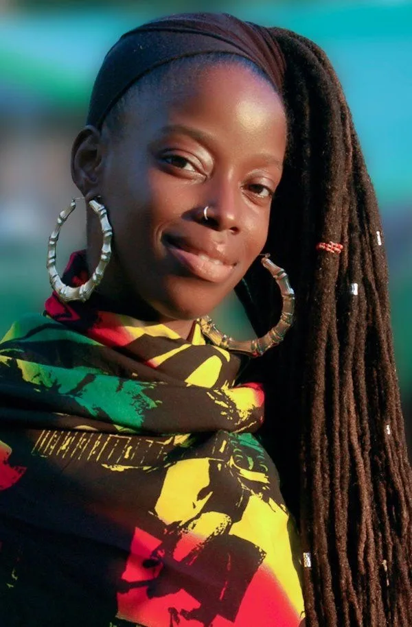 Latest  Hairstyles for Kinky Hair0231