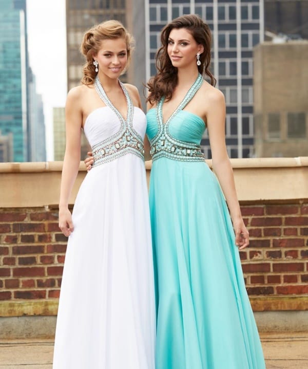 50 Gorgeous Prom Dresses to Rule the Party0151