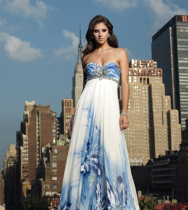 50 Gorgeous Prom Dresses to Rule the Party0191