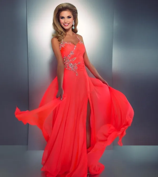 50 Gorgeous Prom Dresses to Rule the Party0221