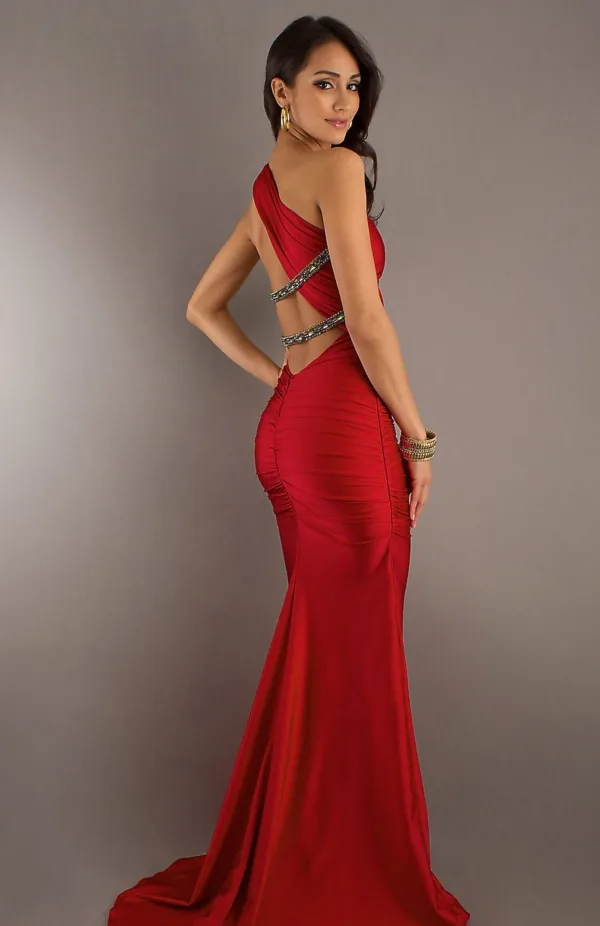 50 Gorgeous Prom Dresses to Rule the Party0231
