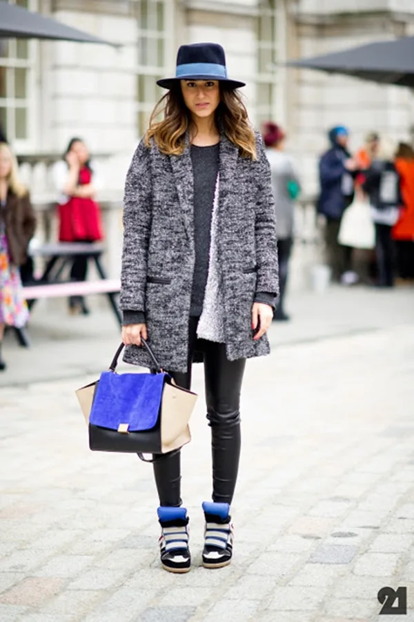 cute-winter-outfit-ideas-for-girls-36