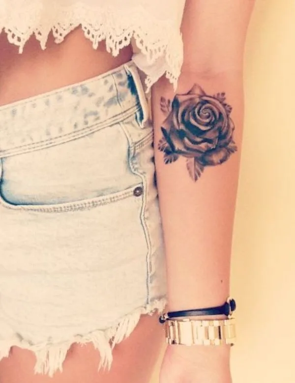 40 Cute Tiny Tattoo Ideas For Girls 10