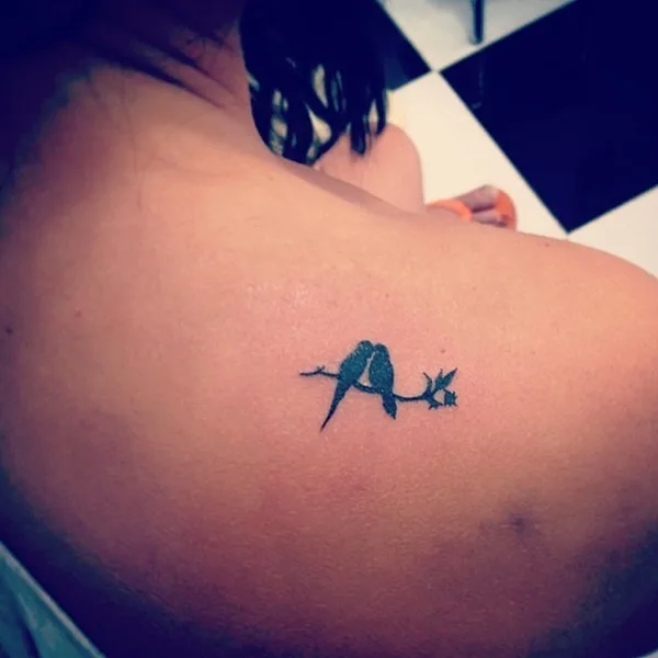40 Cute Tiny Tattoo Ideas For Girls 25