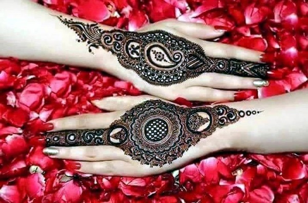 Beautiful Mehandi Designs For Weddings (39)