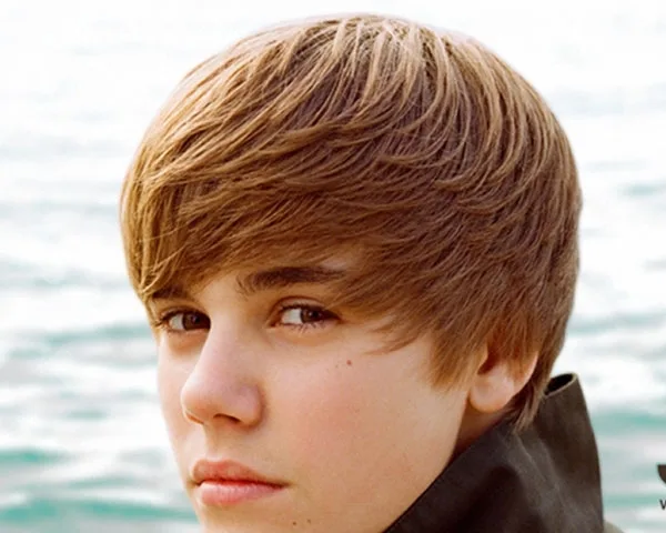 Charming Hairstyles for Teen Boys (24)