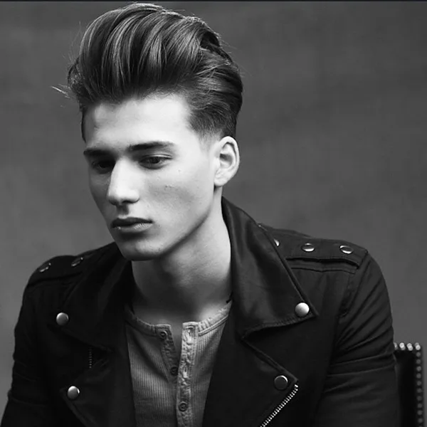 Charming Hairstyles for Teen Boys (34)