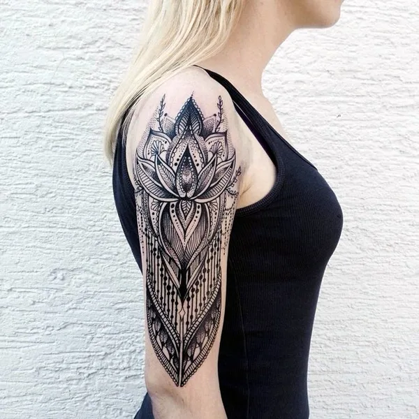 Noticable Arm Tattoo Designs For 2016 (23)