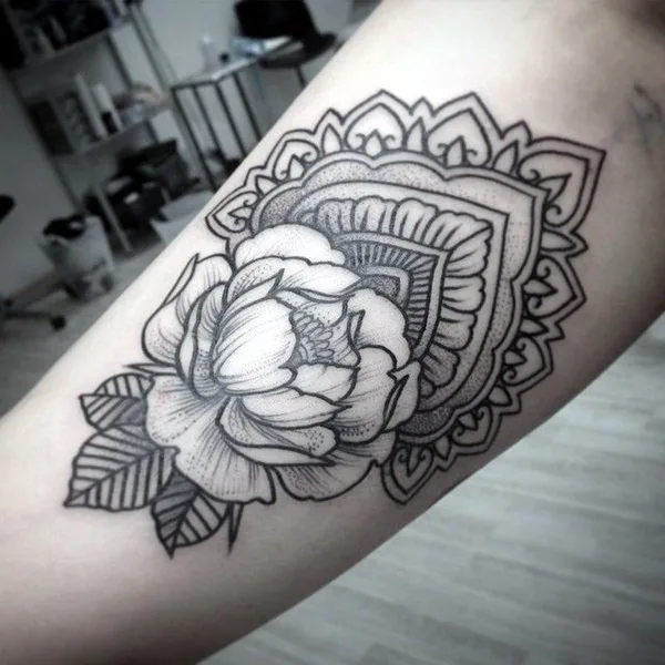 Noticable Arm Tattoo Designs For 2016 (48)