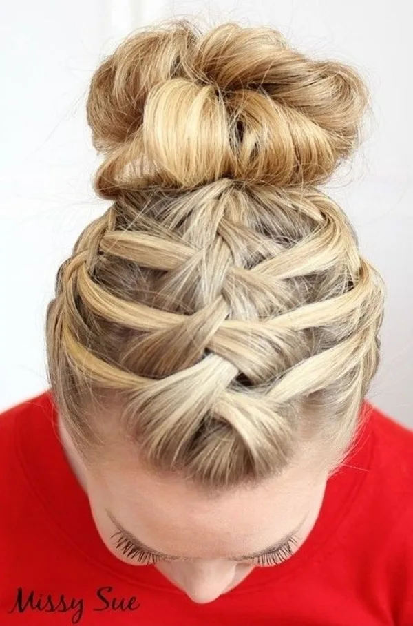 Simple and Sexy Hairstyle for Teen Girls -24