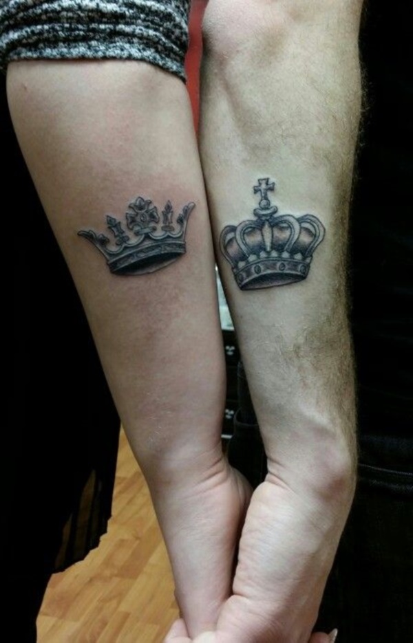 Cute king and queen tattoo for couples0021