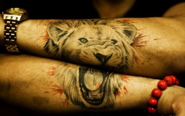Cute king and queen tattoo for couples0001