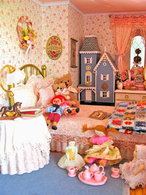 best dollhouse for 4 year old