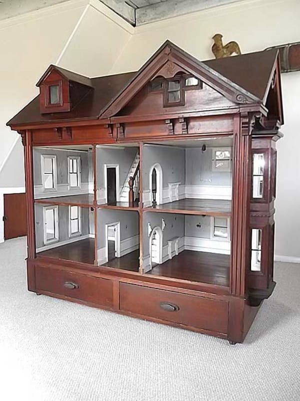 doll house with rate