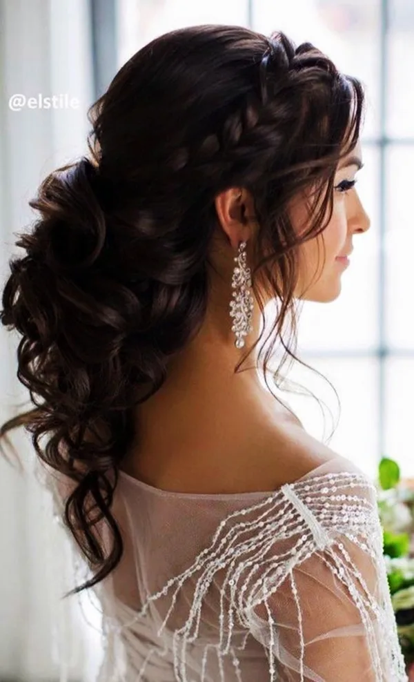 40 Perfectly Imperfect Curly Hair Hairstyles - (10)