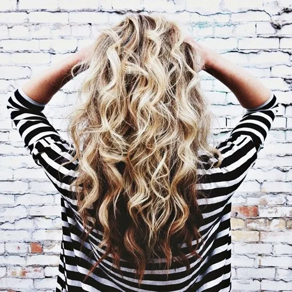 40 Perfectly Imperfect Curly Hair Hairstyles - (15)